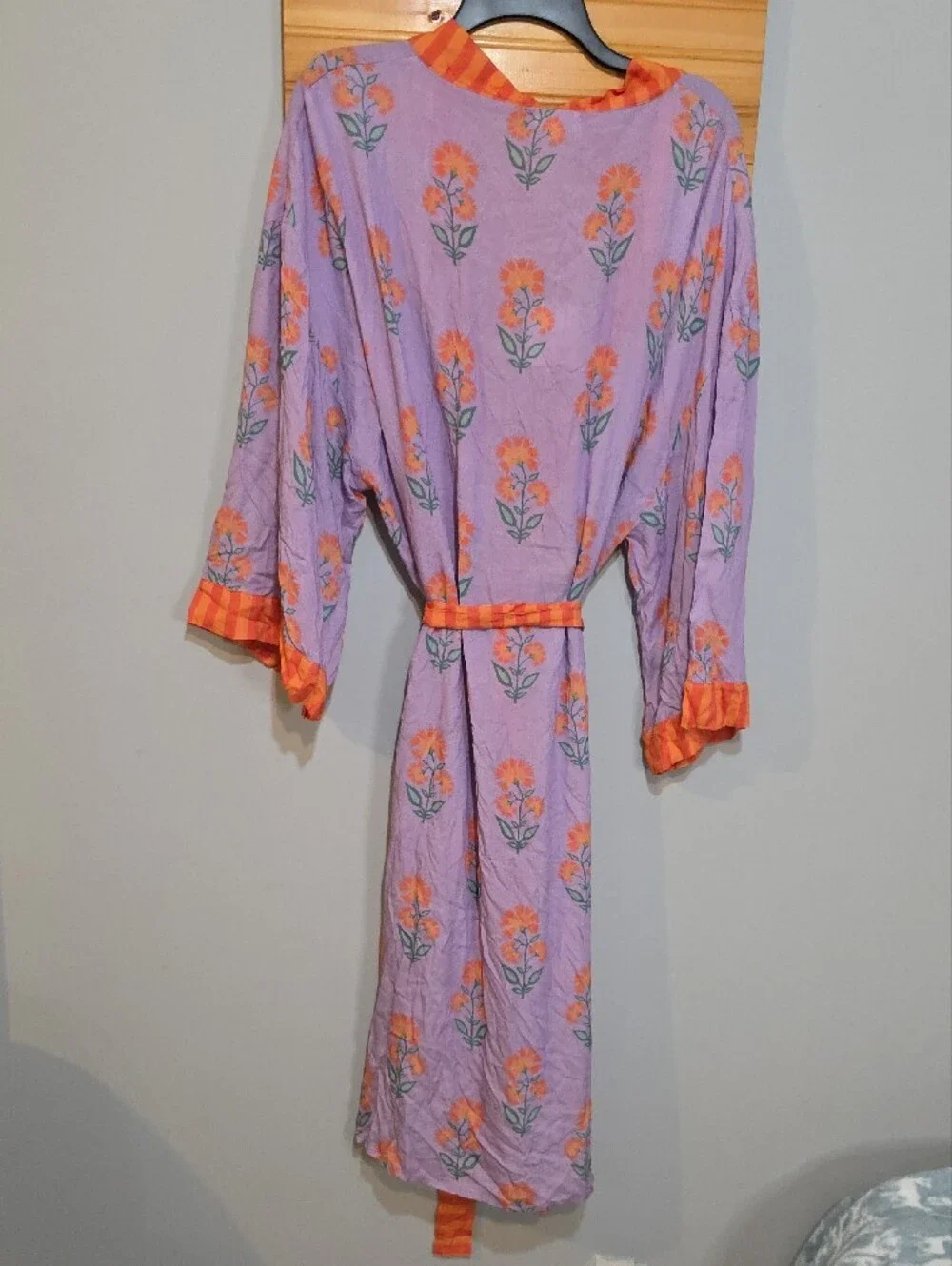 World Market NWT Lavender Floral Kimono Cover Up Orange Trim Sz L/XL Boho